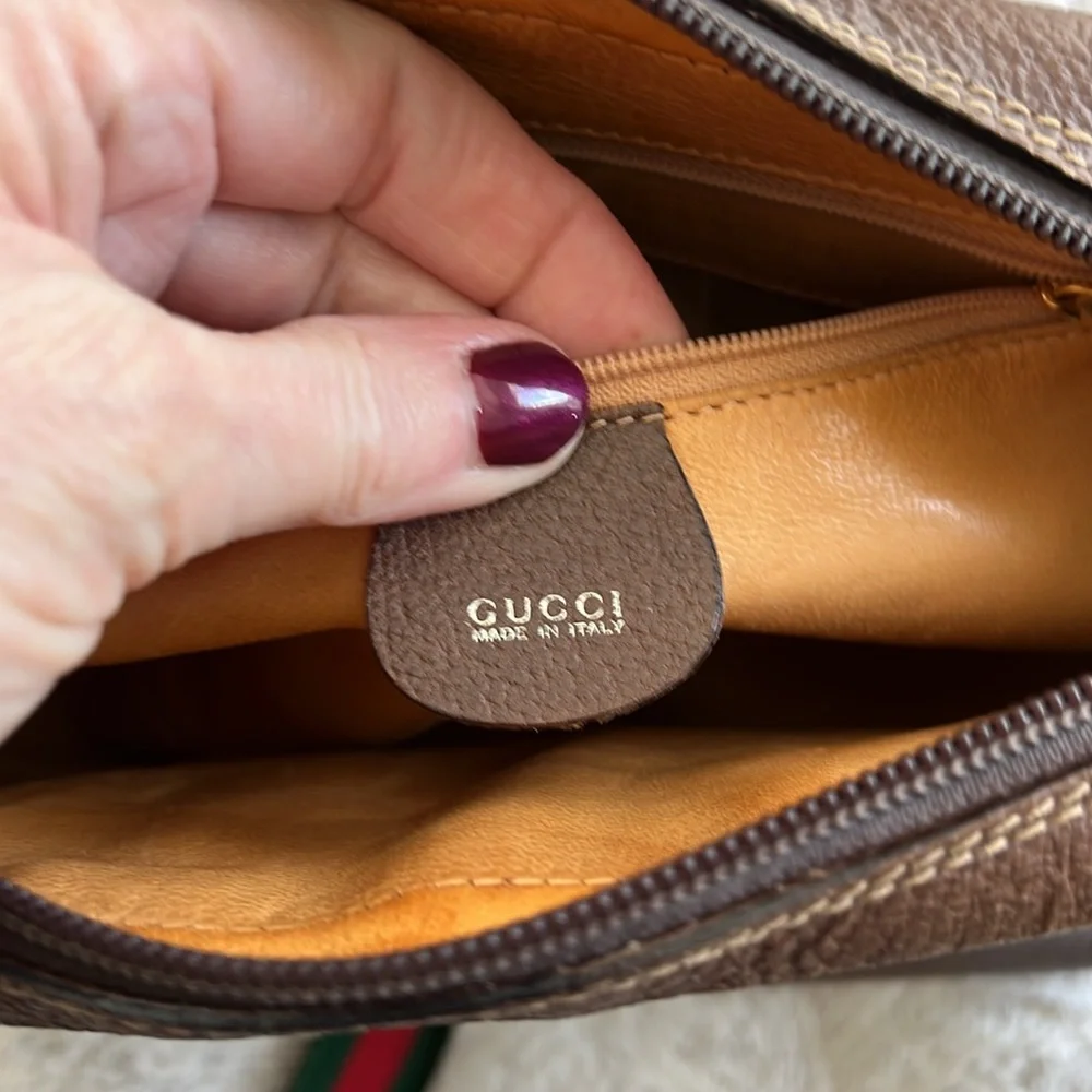 Vintage Gucci purse , nice condition - Picture 6 of 9